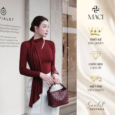 Áo Thun Tằm 2 Lớp Thiết Kế Cổ Drape Màu Đỏ MACI MCAATDO0246 Thời Trang Nữ Thiết Kế Độc Quyền