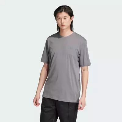 adidas Phong cách sống Áo Thun Graphic Nam Xám IY4871