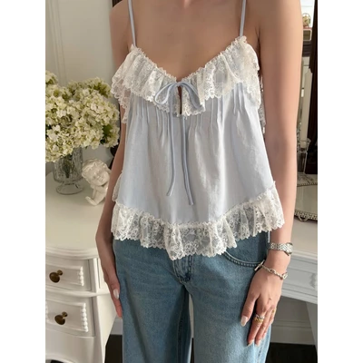 RUBIES Lexi Top - Áo Kiểu Nữ Vải Cotton Linen Phối Ren 2 Dây Cổ Tim V Hở Lưng