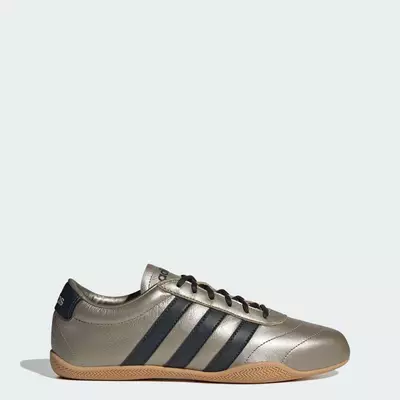 adidas Phong cách sống Giày Cổ Thấp Grand Court Nữ Bạc JQ9681