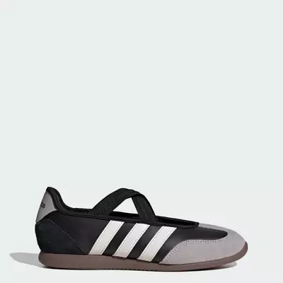 adidas Phong cách sống GIÀY BARREDA MARY JANE Nữ Đen HQ7401
