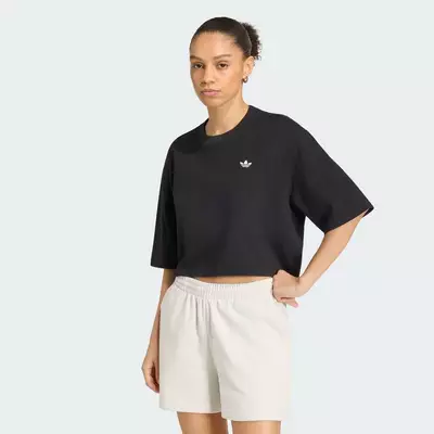 adidas Phong cách sống ÁO THUN CROP TOP ESSENTIALS Nữ Đen KQ6692