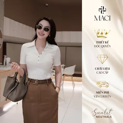 Áo Thun Tăm Polo Khuy Bạc Màu Trắng MACI MCAATTR0275 Thời Trang Nữ Thiết Kế Độc Quyền