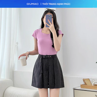 Quần short nữ GUMAC lưng liền họa tiết sọc chiết ly vải mềm mịn trẻ trung  SHF05018