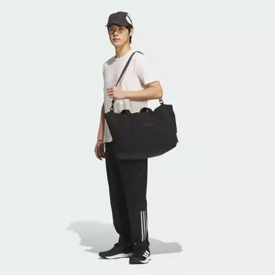 adidas Phong cách sống TÚI DUFFEL FAVORITE Unisex Đen JZ2137