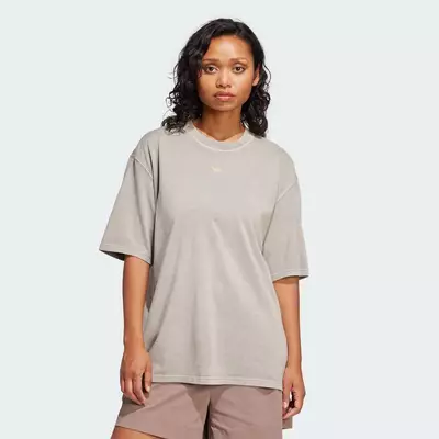 adidas Phong cách sống Áo Thun Oversize Washed Nữ màu xanh lá JI5730