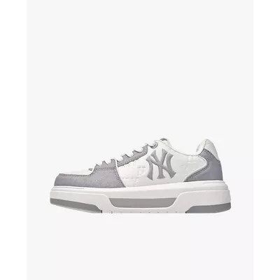 MLB - Giày sneakers unisex cổ thấp Chunky Liner Embo Monogram_3ASXL146N-50GRS