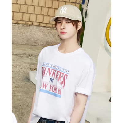 MLB - Áo thun unisex tay ngắn Hot Summer Graphic_3ATSX0263-50WHS