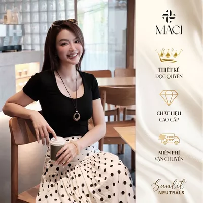 Áo Thun Tăm Hàn Cổ Tim Tròn Basic Đen Trắng Kẻ MACI MCAATDE0370 Thời Trang Nữ Thiết Kế