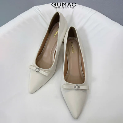 Giày Cao Gót Nữ GUMAC Đính Nơ Mũi Nhọn Gót Vuông Thanh Lịch Thời Trang GF12071