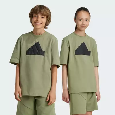 adidas Phong cách sống Áo Thun Piqué Logo Future Icons Trẻ em màu xanh lá IV9605