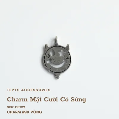 Charm Mặt Cười Có Sừng