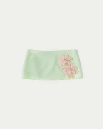 Slide Off Floral Embroidered Mini Skirt