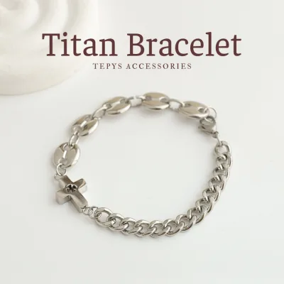 Lắc Tay Titan Chữ Thập