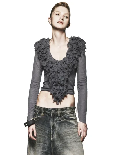 HER OWN MUSE TOP