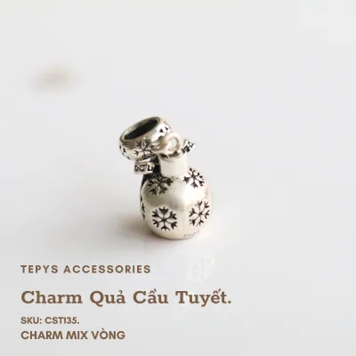 Charm Quả Cầu Tuyết