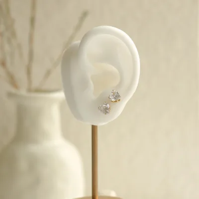 Stone Heart Earring