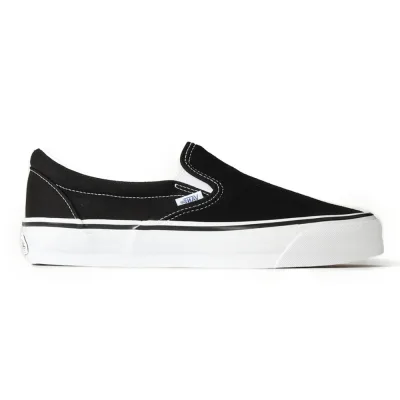 Giày VANS PREMIUM SLIP ON CLASSIC BLACK/WHITE