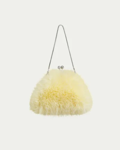 Karolina Kisslock Clutch