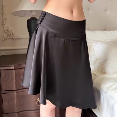 RUBIES Salin Skirt - Váy Ngắn Nữ Vải Lụa Tô Châu Dáng Xòe