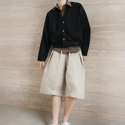 Hypnotism EASE PLEAT SHORTS - Quần lửng xếp ly màu Be (Hoả tốc)