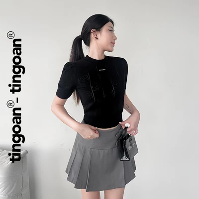 TINGOAN® - Áo len siêu mỏng đen có logo TINGOAN® ngắn tay cổ tròn vân hoa FLOWER TOP/BL PHIÊN BẢN T6.2026