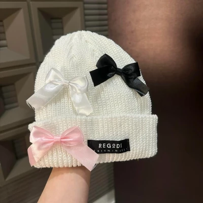 QUÀ ĐI KÈM KHI MUA TRONG  ĐỢT SALE 12.12 RANDOM MÀU NÓN LEN BEANIE FORM NGẮN +NƠ FORM NGẮN