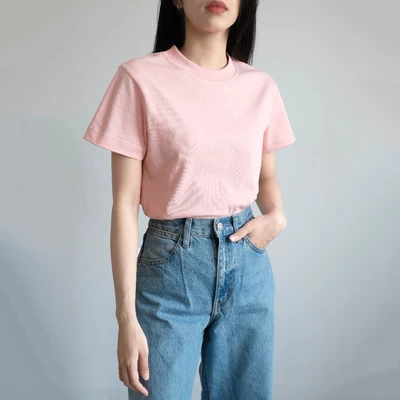 Áo Thun Cổ Tròn Ngắn Tay Màu Hồng Nhạt Sáng Da, Dáng Vừa, Chất Vải Cotton - The J Studio