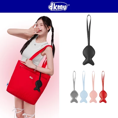 Charm hình cá gắn túi, balo DKMV thiết kế hình con cá nhiều màu đáng yêu Fishy Leather Keychain | K-A1