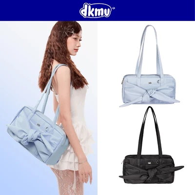 Túi xách nơ buộc bản to logo Cá DKMV dáng hộp chữ nhật đeo vai màu đen, xanh xinh xắn nhiều ngăn Sugarplum Bag | K-B47