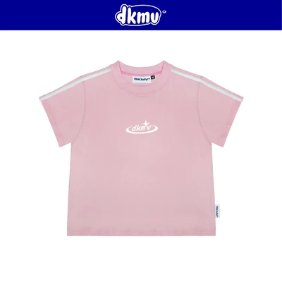 Áo kiểu nữ màu hồng DKMV phối viền trắng in chữ đáng yêu Jersey local brand DKMV | K16-T3