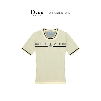 Áo Thun Nữ Tay Ngắn Cổ Tròn Dệt Kim Màu Kem PRIVÉ BAR LOGO-DVRK-23SS
