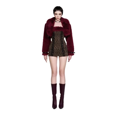 LSOUL Áo Khoác Croptop Lông Đỏ Dày Dặn Đính Dây Da Cá Tính Zizi Jacket K24120251-1