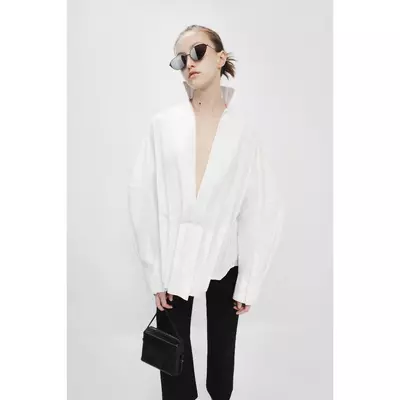 HIGHCHIC - UNSAID COLLECTION - ÁO SƠ MI TRẮNG CHIẾT EO  - RENOIR SHIRT