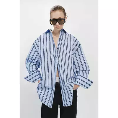 HIGHCHIC - UNSAID COLLECTION - SƠ MI SỌC XANH OVERSIZE DÁNG DÀI - BARE SHIRT