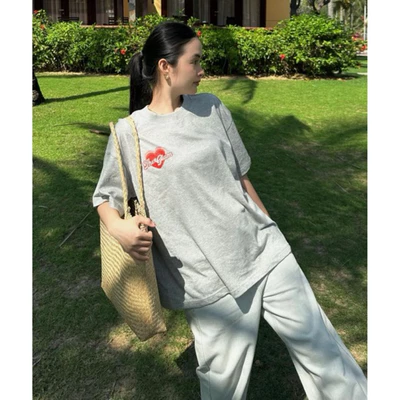 TheGlam CHÍNH HÃNG - Áo Thun Form Boxy "LOGOTYPE" UNISEX - Màu Đen/Xám Tiêu - TS02-12