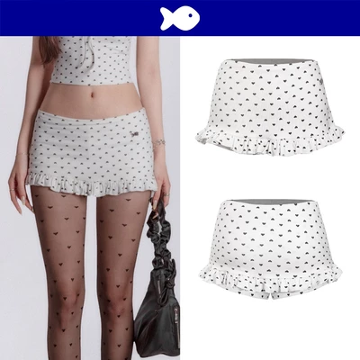 Chân váy trắng ngắn họa tiết trái tim DKMV thiết kế kiểu viền bèo có quần trong ôm dáng Heart Mini Skirt | K-SET11-V-T