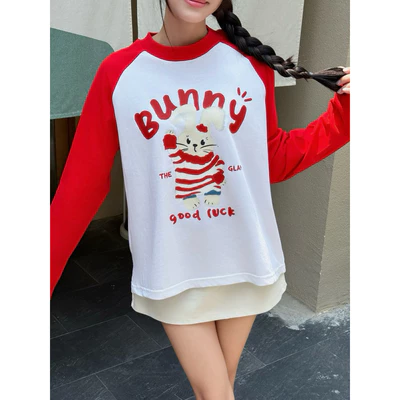 TheGlam CHÍNH HÃNG – Áo Thun Tay Dài “Bunny Good Luck” Raglan Màu Trắng/Đỏ - TS06-04