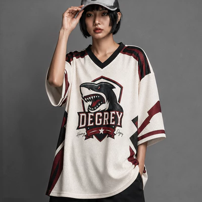 Áo thun thể thao màu kem Degrey Jersey SHARK 84 cổ tim - JERSHARK