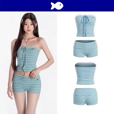 Set đồ đi biển nữ áo ống và quần short DKMV chất thun len hoạ tiết sọc ngang phối màu xanh trắng | K-SET24