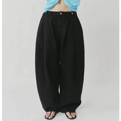 HIGHCHIC - LIMINAL COLLECTION - QUẦN JEANS ỐNG RỘNG - HALEY JEANS