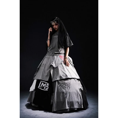 Áo Thun Màu Xám Tribal Cross Chất Liệu Cotton Form Boxy Phong Cách Streetwear Local Brand Việt Nam UMS