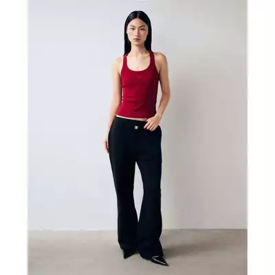 Eleven - Áo Tank Top Vải Thun Gân Thêu Mono | Màu Đỏ Rượu