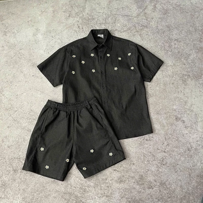 Bộ sơ mi tay ngắn và quần short YELLOW FLICKER họa tiết thêu daisy unisex