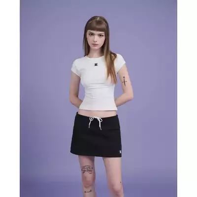 Eleven - Áo Thun Nữ Cộc Tay Thêu Mono | Màu Trắng