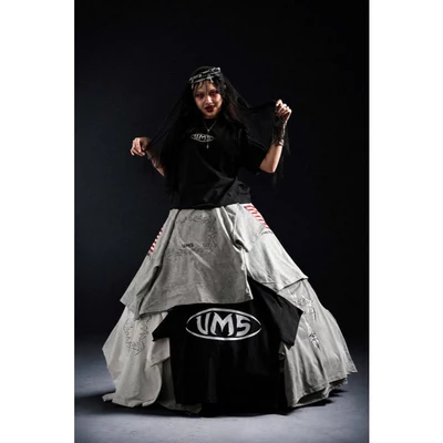 Áo Thun Màu Đen Tribal Cross Chất Liệu Cotton Form Boxy Phong Cách Streetwear Local Brand Việt Nam UMS