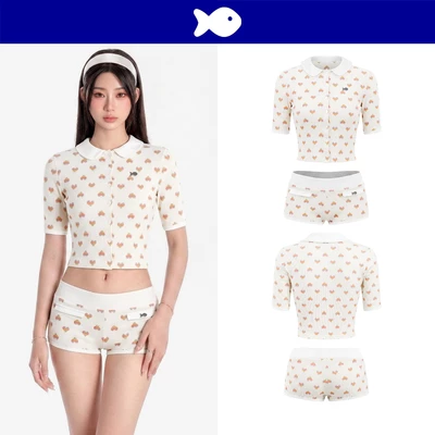 Set áo croptop và quần short cạp thấp DKMV form cổ sen hoạ tiết trái tim dễ thương viền lưng trắng Lois Set | K-SET25-H