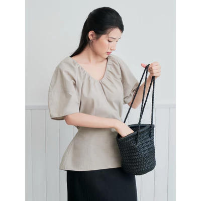DOB - Áo kiểu peplim cổ V nhúng eo I Mico Top