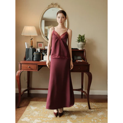 RUBIES Sensi Skirt - Váy Dài Nữ Vải Lụa Satin Dáng Chữ A
