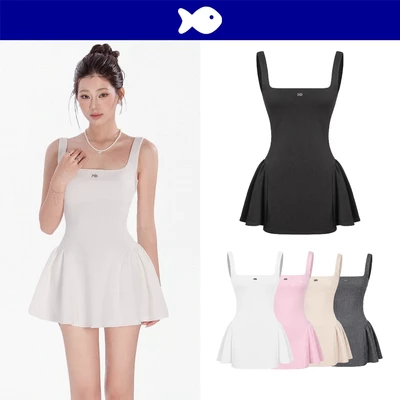 Đầm tiểu thư dáng hai dây cổ vuông DKMV form xoè bồng thun 2 da ôm dáng đính logo cá inox Caroline Dress | K-D42
